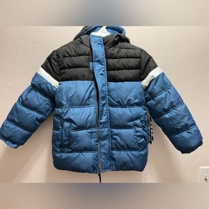 Extreme boys, puffer jacket. Blue, black, &white, size 5. NWT!